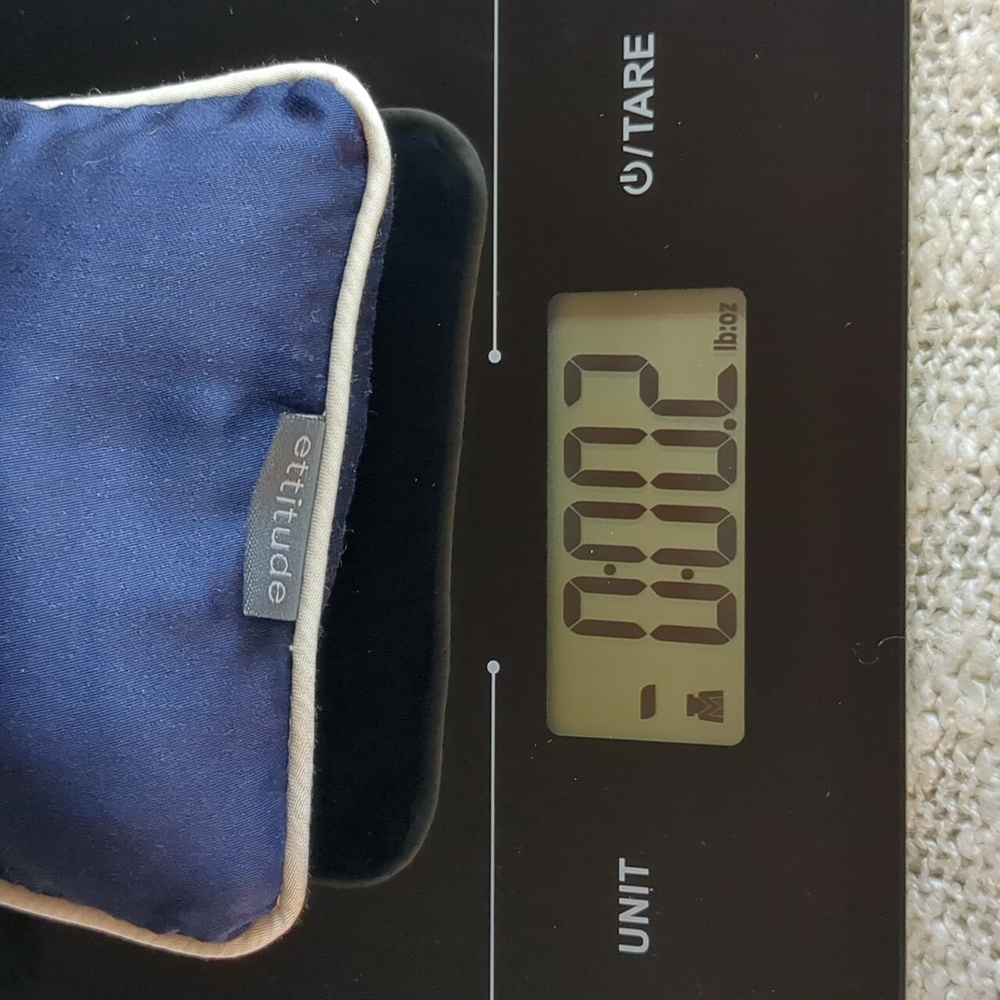 ettitude BAMBOO LYOCELL & LAVENDER EYE PILLOW - Picture 7 of 11